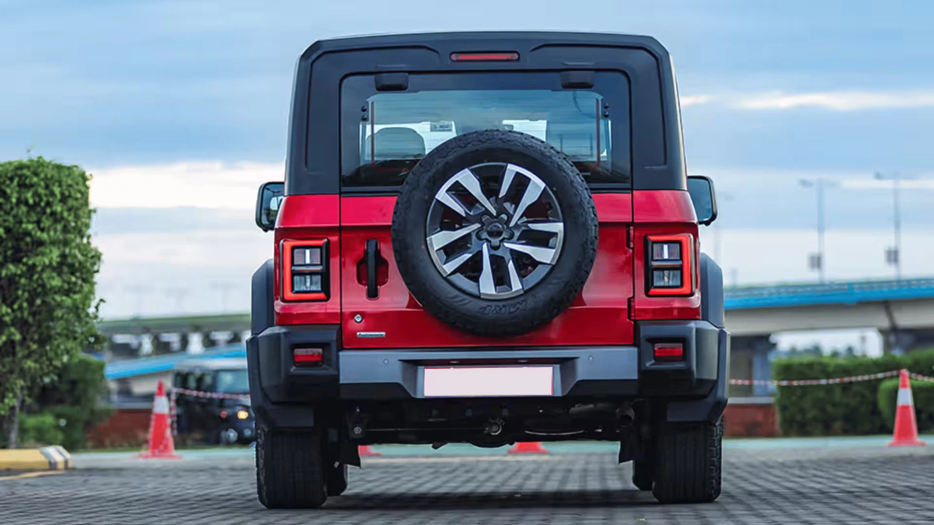 Mahindra Thar ROXX - Image 7