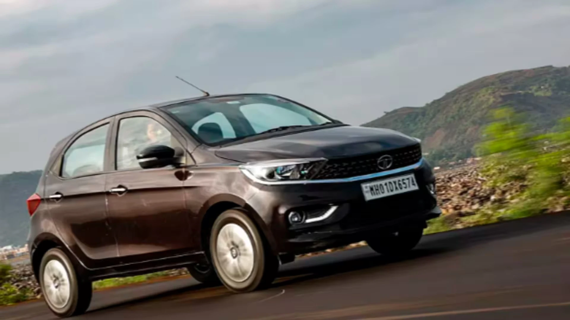 TATA Tiago - Image 3