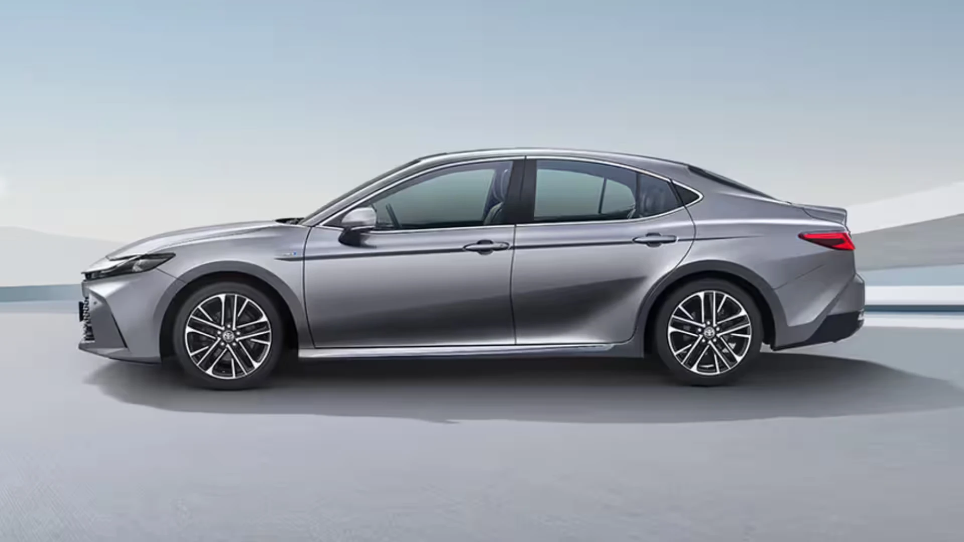 TOYOTA Camry - Image 1