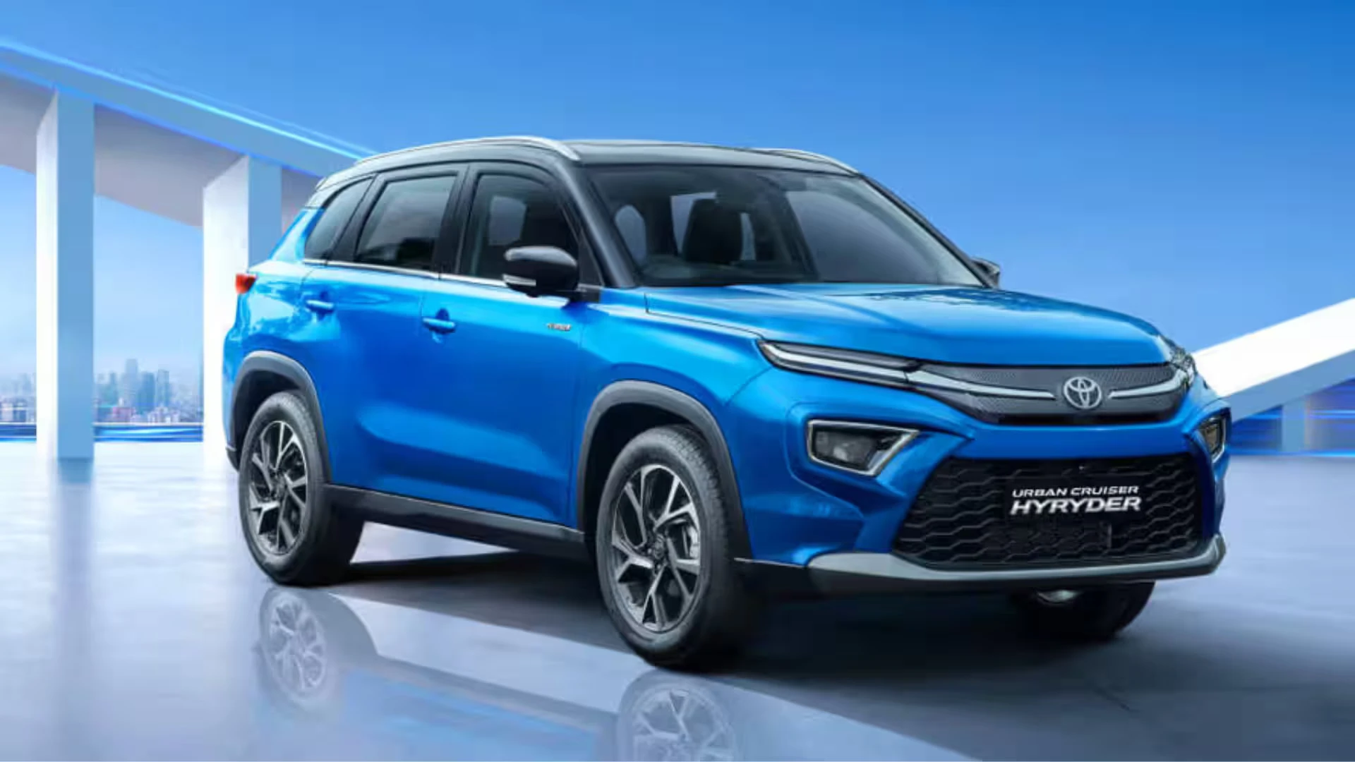 TOYOTA Urban Cruiser Hyryder - Image 3