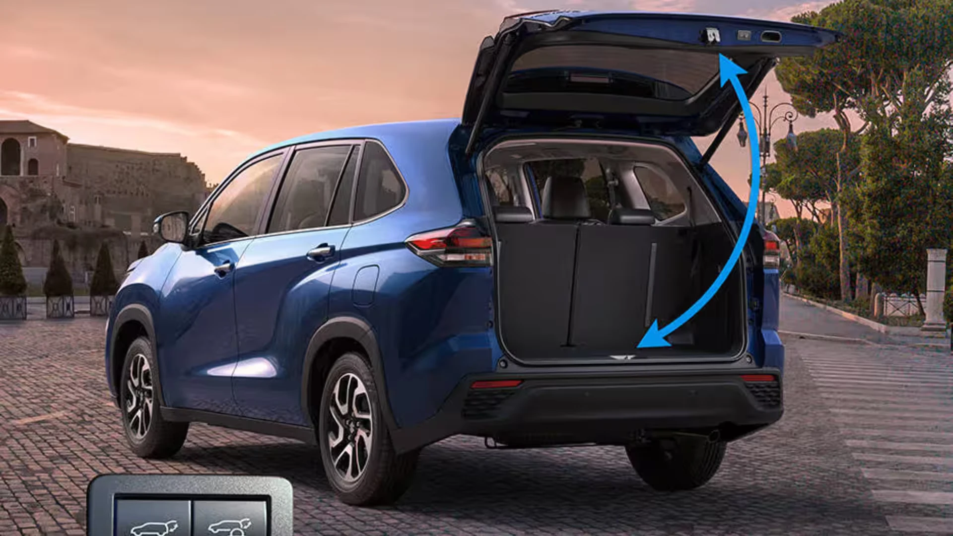 Maruti Suzuki Invicto - Image 2