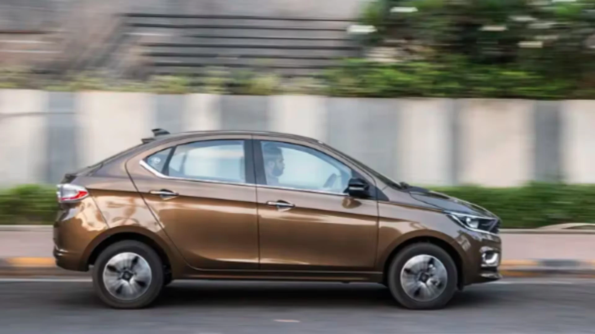 TATA Tigor - Image 2