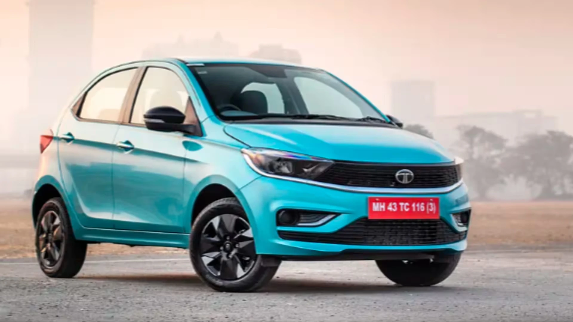 TATA Tiago - Image 7