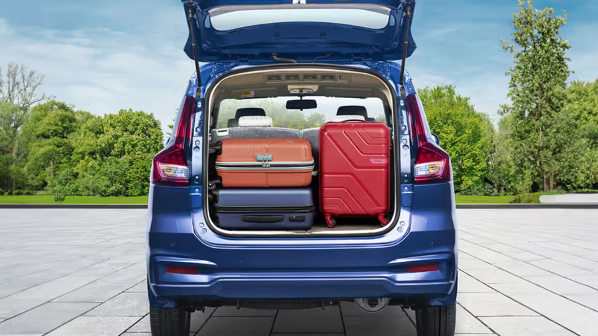 TOYOTA Rumion - Image 2